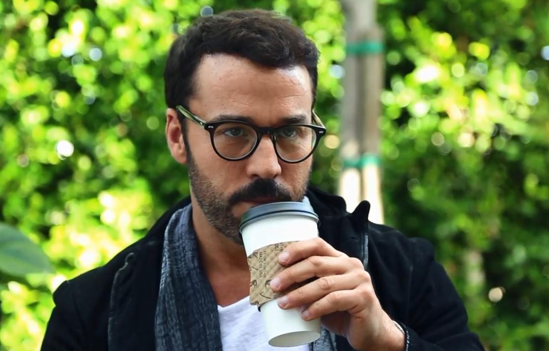 Jeremy Piven Performance: A Critical Review post thumbnail image