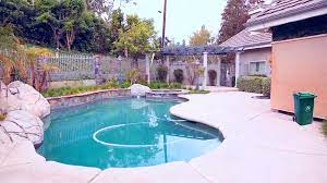 Dive into Luxury: The Premier Los Angeles Swimming Pool Contractor post thumbnail image